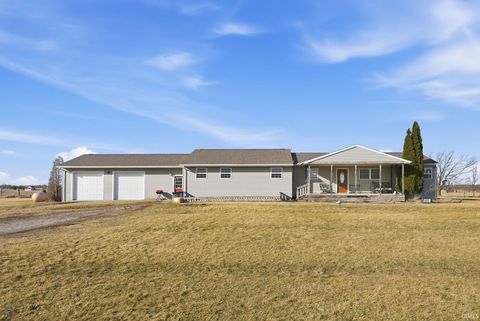 Photo of 372 E 1150 S, Kokomo, IN 46901 (MLS # 202606139)