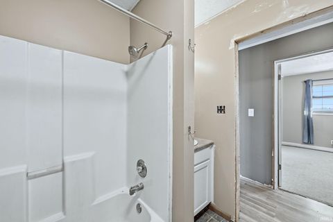 Tiny photo for 372 E 1150 S, Kokomo, IN 46901 (MLS # 202606139)