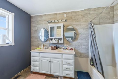 Tiny photo for 372 E 1150 S, Kokomo, IN 46901 (MLS # 202606139)