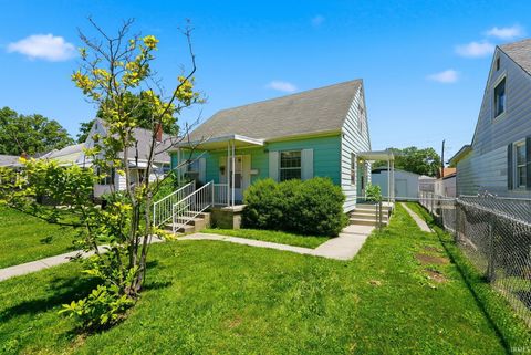 Tiny photo for 2210 S Pershing Drive, Muncie, IN 47302 (MLS # 202623302)