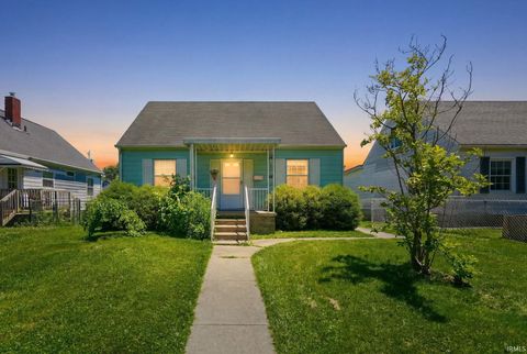 Photo of 2210 S Pershing Drive, Muncie, IN 47302 (MLS # 202623302)