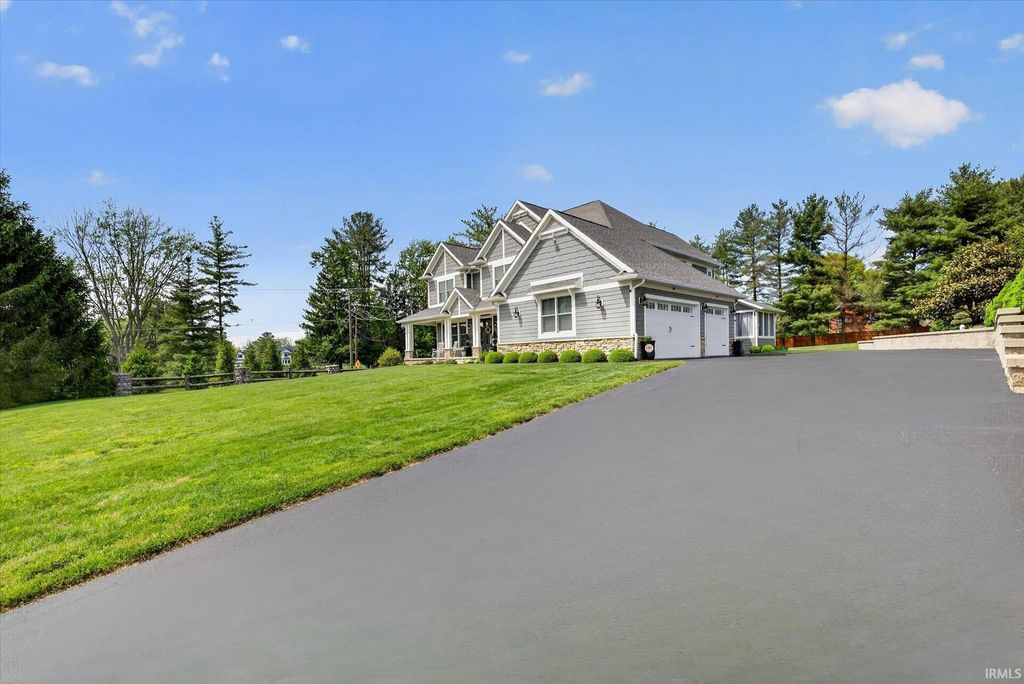 Photo of 3511 E Bryn Mawr Drive, Bloomington, IN 47401 (MLS # 202614589)