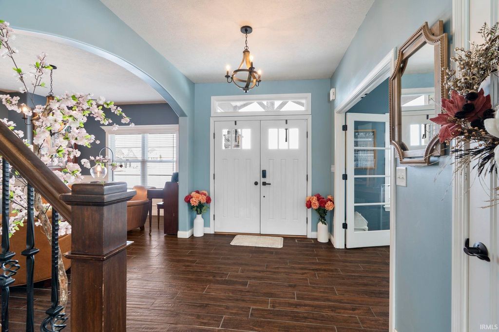 Photo of 9075 Lantern Lane, Lafayette, IN 47909 (MLS # 202603061)