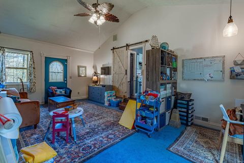 Tiny photo for 1912 S Orman Lane, Bloomfield, IN 47424 (MLS # 202612354)