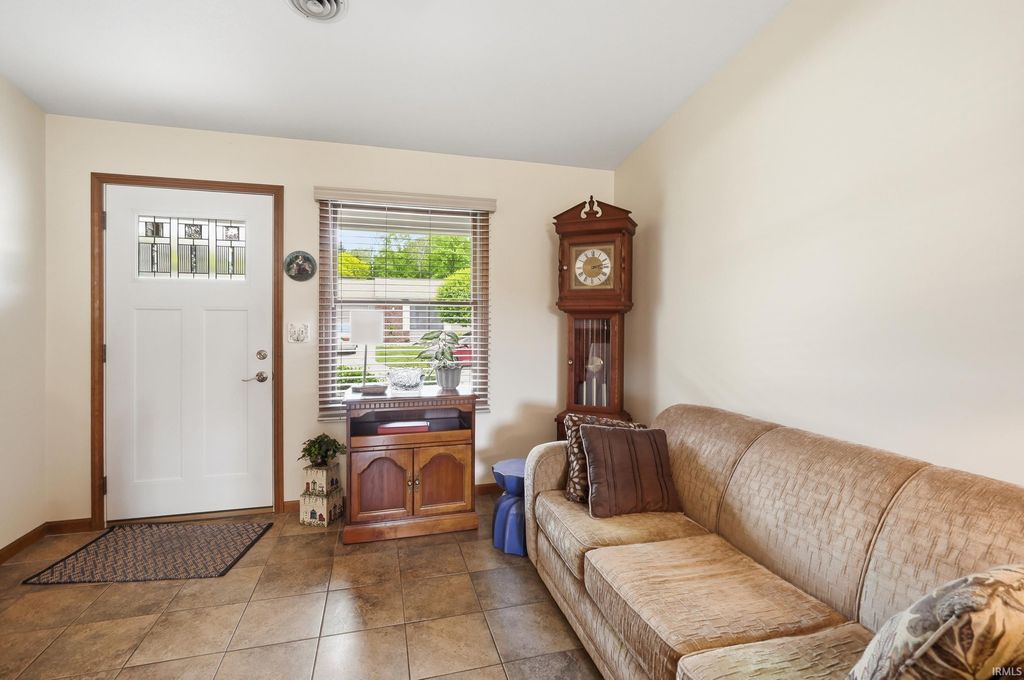 Photo of 1550 E Kammerer Road, Kendallville, IN 46755 (MLS # 202620552)