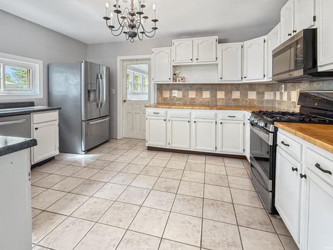 Tiny photo for 2026 Schuyler Avenue, Lafayette, IN 47904 (MLS # 202615738)