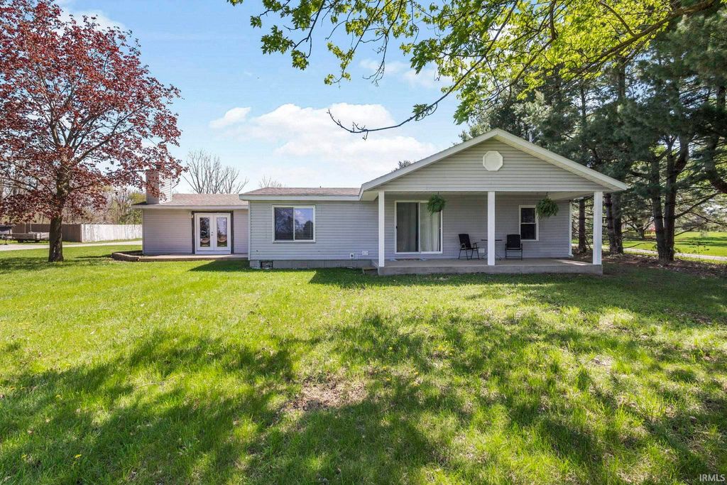 Photo of 55412 County Road 23, Bristol, IN 46507 (MLS # 202614911)