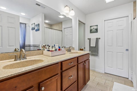 Tiny photo for 20 Kettle Court, Lafayette, IN 47905 (MLS # 202642971)