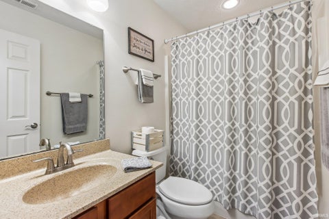 Tiny photo for 20 Kettle Court, Lafayette, IN 47905 (MLS # 202642971)