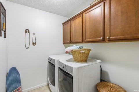 Tiny photo for 20 Kettle Court, Lafayette, IN 47905 (MLS # 202642971)