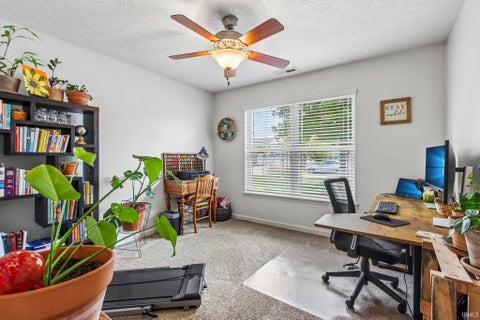 Tiny photo for 20 Kettle Court, Lafayette, IN 47905 (MLS # 202642971)
