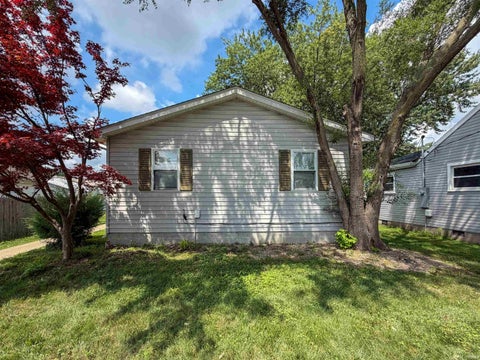 Photo of 1919 N Waugh Street, Kokomo, IN 46901 (MLS # 202630157)