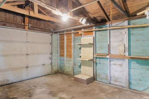 Tiny photo for 1617 E Bowman Street, South Bend, IN 46613 (MLS # 202635283)