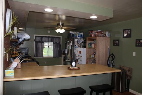 Tiny photo for 5957 E Redwood Court, Monticello, IN 47960 (MLS # 202611791)