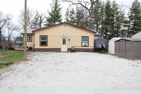 Tiny photo for 5957 E Redwood Court, Monticello, IN 47960 (MLS # 202611791)