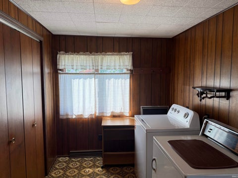 Tiny photo for 215 E Lyman Street, Francesville, IN 47946 (MLS # 202636340)