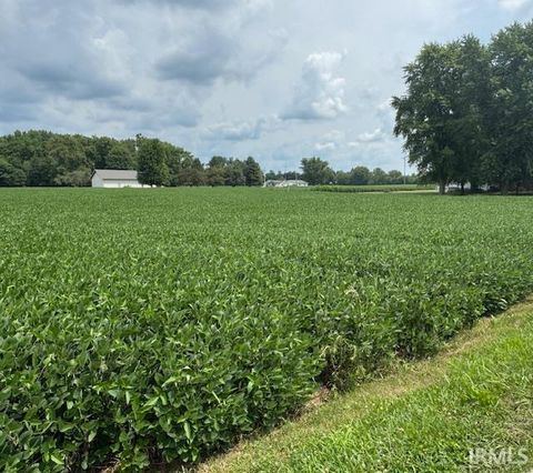 Tiny photo for Elm Street S 1100 S Street, Bunker Hill, IN 46914 (MLS # 202529900)