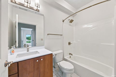 Tiny photo for 225 N 2nd Street #3B, Lafayette, IN 47901 (MLS # 202618618)
