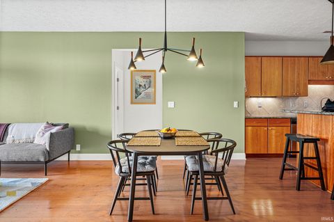 Tiny photo for 225 N 2nd Street #3B, Lafayette, IN 47901 (MLS # 202618618)