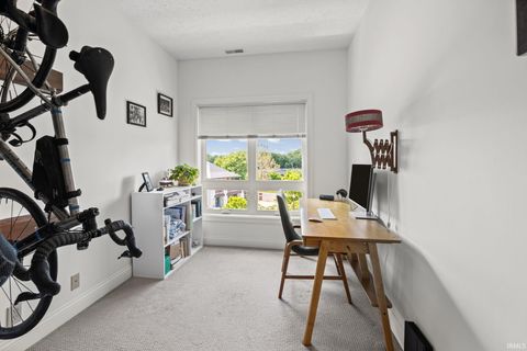 Tiny photo for 225 N 2nd Street #3B, Lafayette, IN 47901 (MLS # 202618618)