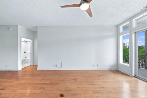 Tiny photo for 225 N 2nd Street #3B, Lafayette, IN 47901 (MLS # 202618618)