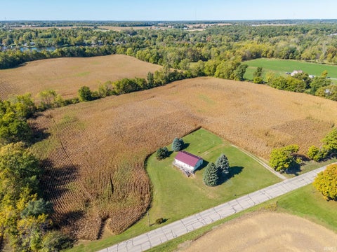 Tiny photo for 2140 S 500 E, Lagrange, IN 46761 (MLS # 202630213)
