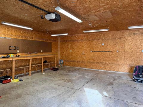 Tiny photo for 2112 W 6th Street, Marion, IN 46953 (MLS # 202604689)