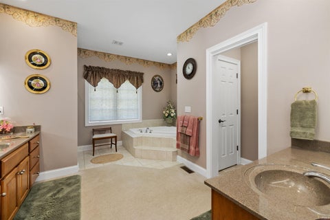 Tiny photo for 3558 Braveheart Circle, Auburn, IN 46706 (MLS # 202641521)