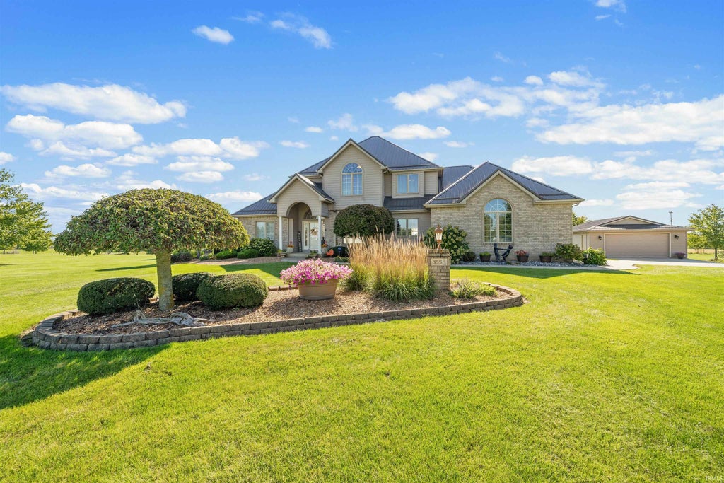 Photo of 3558 Braveheart Circle, Auburn, IN 46706 (MLS # 202641521)