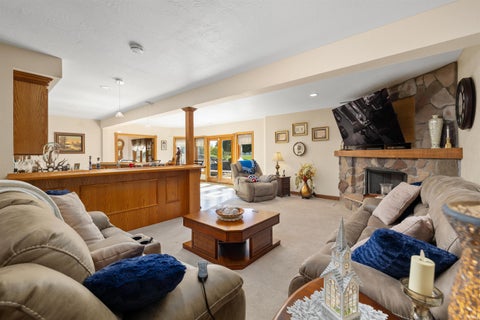 Tiny photo for 3558 Braveheart Circle, Auburn, IN 46706 (MLS # 202641521)