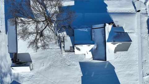 Tiny photo for 602 Maple Street, Monticello, IN 47960 (MLS # 202549037)