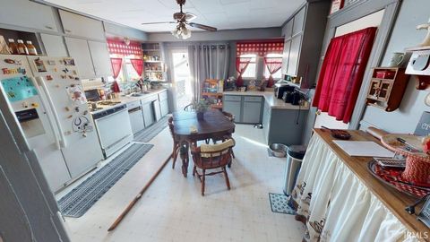 Tiny photo for 602 Maple Street, Monticello, IN 47960 (MLS # 202549037)