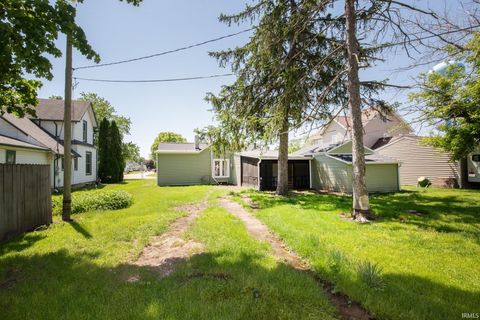 Tiny photo for 402 E 3Rd Street, Brookston, IN 47923 (MLS # 202617327)