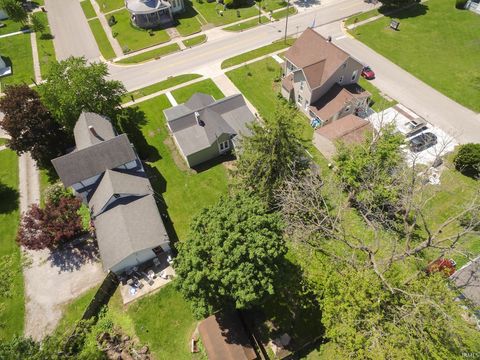 Tiny photo for 402 E 3Rd Street, Brookston, IN 47923 (MLS # 202617327)