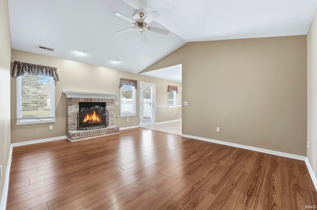 Photo of 733 Big Boulder Cove, Fort Wayne, IN 46845 (MLS # 202543689)