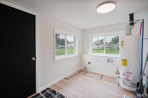 Tiny photo for 912 N COURTLAND Avenue, Kokomo, IN 46901 (MLS # 202615466)