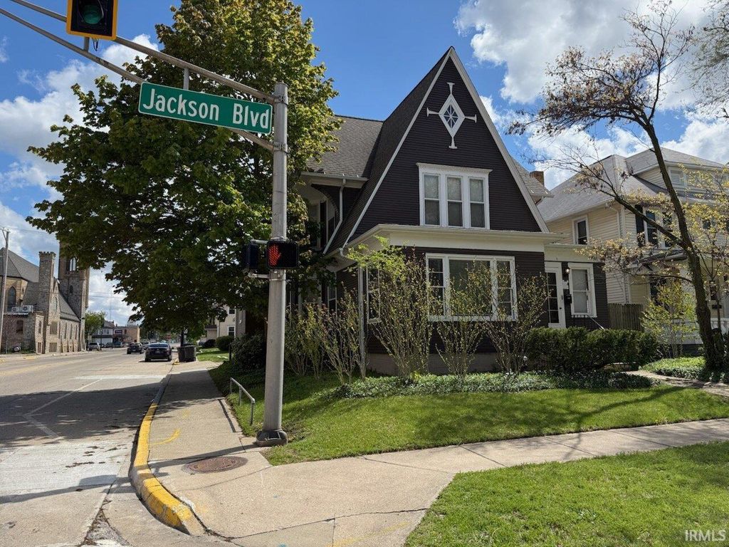 Photo of 301 W Jackson Boulevard, Elkhart, IN 46516 (MLS # 202616683)