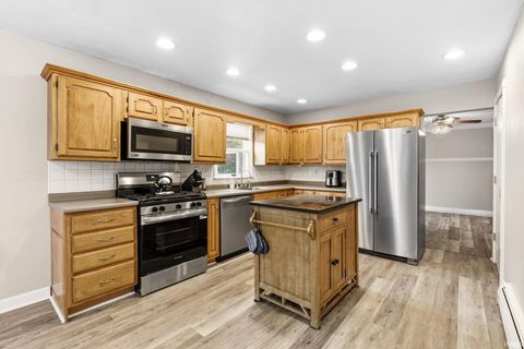Tiny photo for 6308 Windwood Drive, Kokomo, IN 46901 (MLS # 202543047)