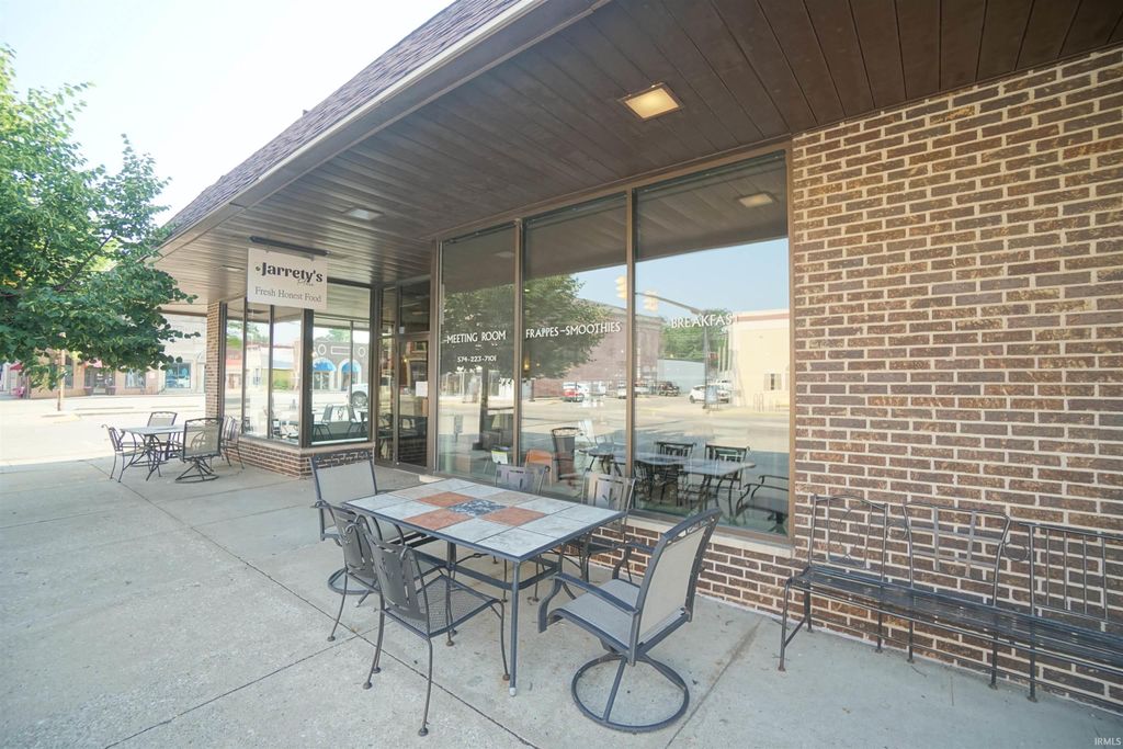 Photo for 701 Main Street, Rochester, IN 46975 (MLS # 202524428)