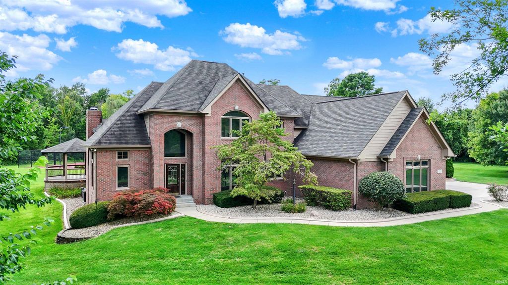 Photo of 4261 W Stones Crossing Road, Greenwood, IN 46143 (MLS # 202610330)