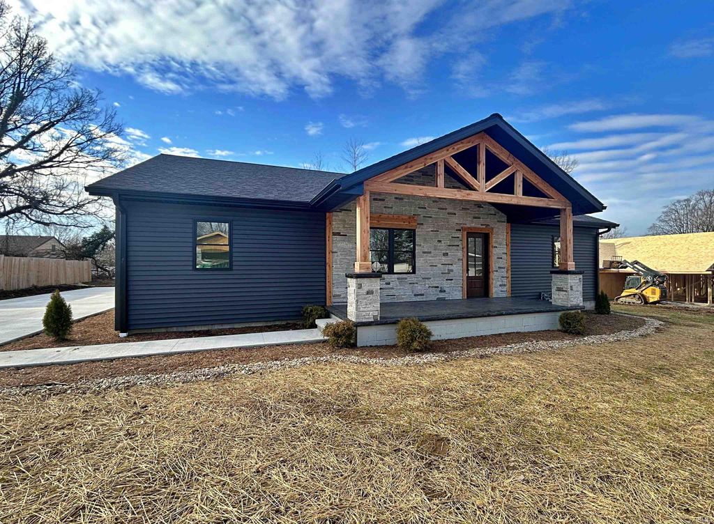 Photo of 309 SE 1st Street, Loogootee, IN 47553 (MLS # 202604850)