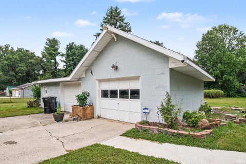 Tiny photo for 56408 Orchid Road, South Bend, IN 46619 (MLS # 202635280)