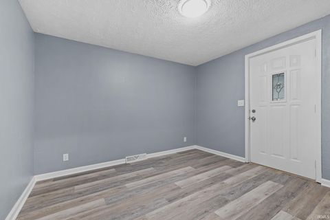 Tiny photo for 101 Clayton Street, Rochester, IN 46975 (MLS # 202627249)