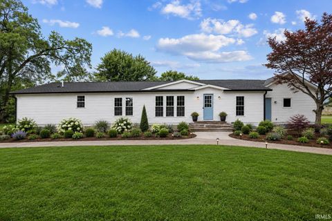 Tiny photo for 101 Clayton Street, Rochester, IN 46975 (MLS # 202627249)