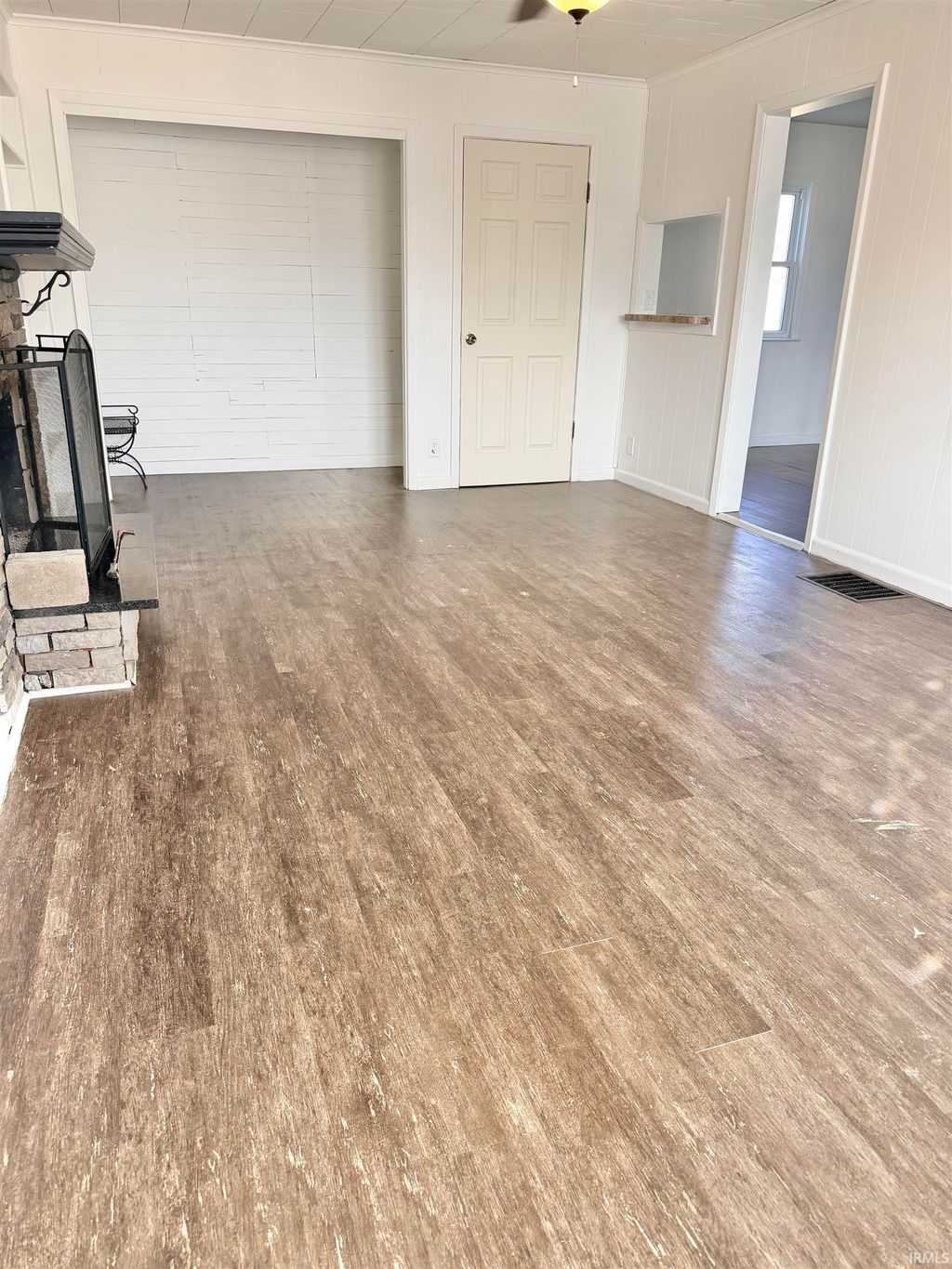 Photo of 222 E 29th Street, Muncie, IN 47302 (MLS # 202606759)