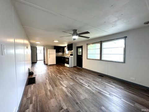 Tiny photo for 3707 Tunnelton Road, Bedford, IN 47421 (MLS # 202609661)