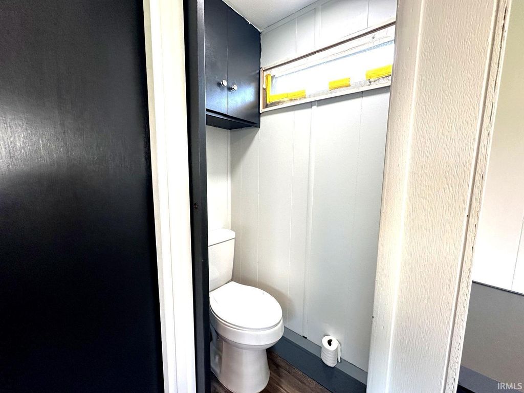 Photo of 3707 Tunnelton Road, Bedford, IN 47421 (MLS # 202609661)