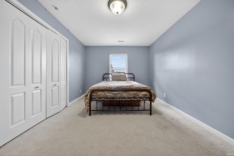 Tiny photo for 1233 Canterview Way, Kokomo, IN 46901 (MLS # 202535678)