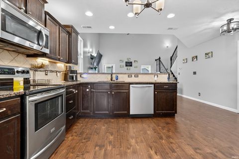 Tiny photo for 1233 Canterview Way, Kokomo, IN 46901 (MLS # 202535678)