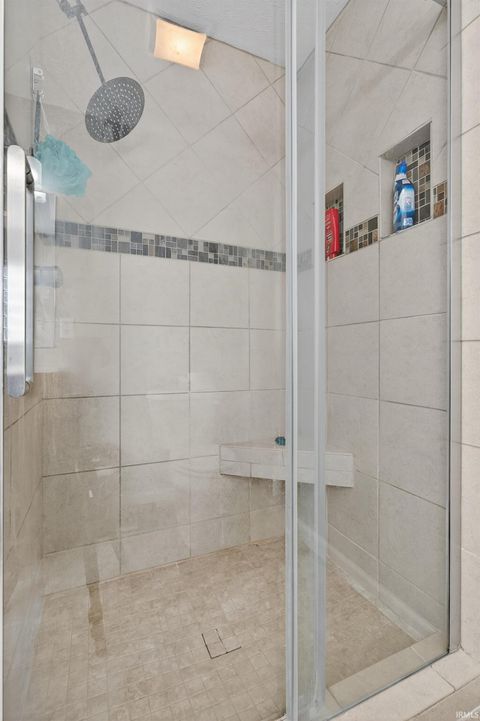Tiny photo for 1233 Canterview Way, Kokomo, IN 46901 (MLS # 202535678)